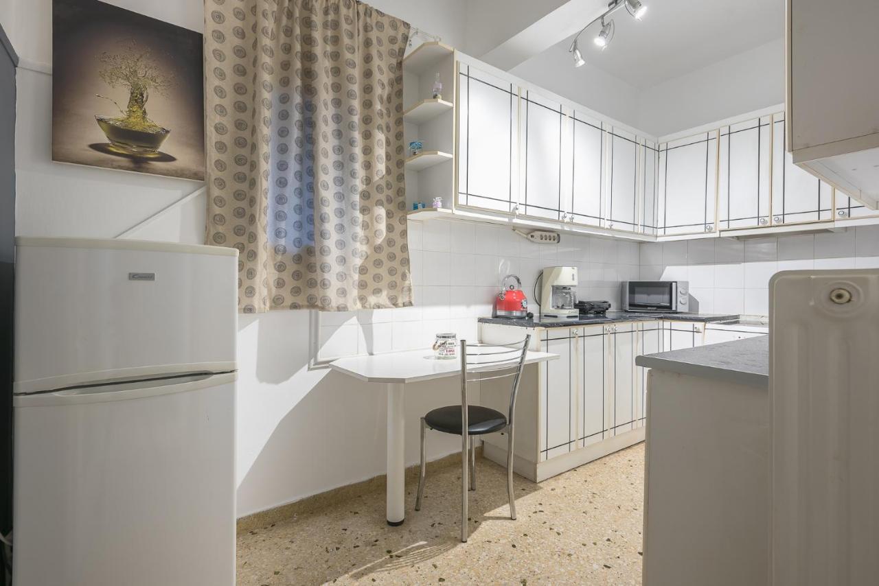 Boutique Acropolis Apartment By Cloudkeys - Just 5 Minutes Walk To Acropolis Museum Athens Luaran gambar